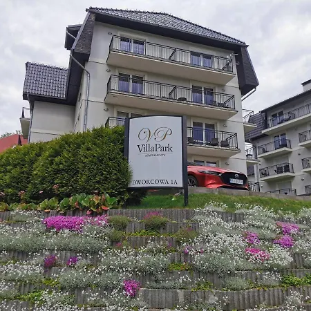 Trzy Magnolie Park Apartman *