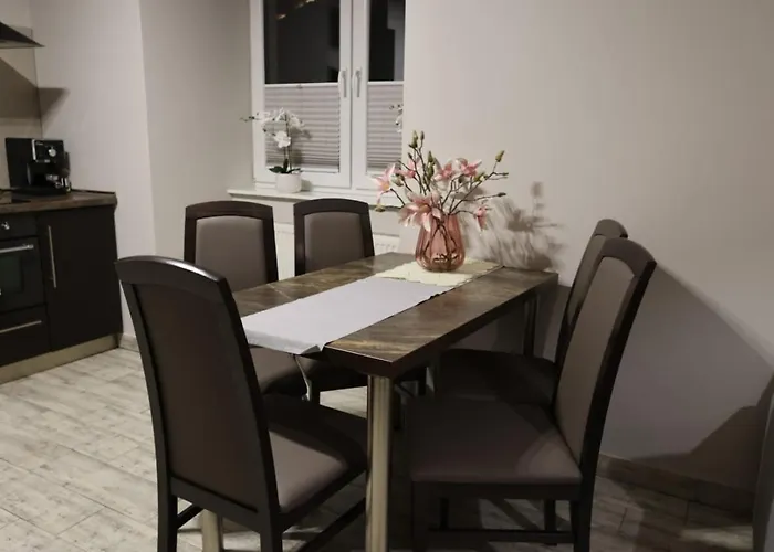 Trzy Magnolie Park * Шклярска-Поремба